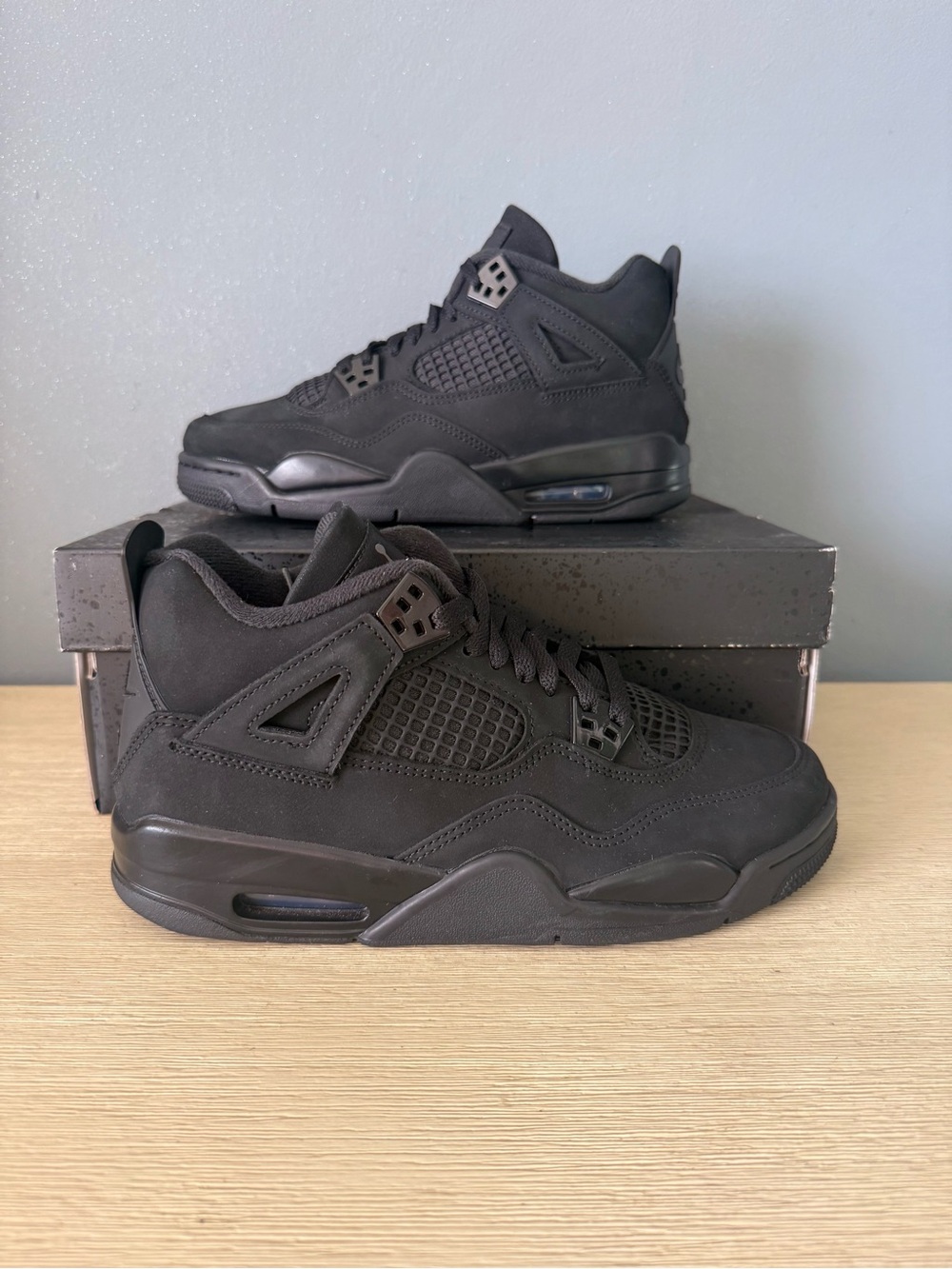 Jordan 4 Black Cat